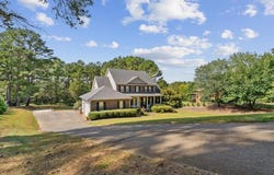341 Golf View Drive, DALTON, GA 30710