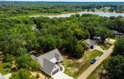 230 Lakeview Cir, Eustace, TX 75124