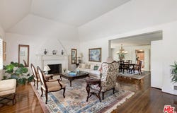 210 N Palm Dr, Beverly Hills, CA 90210