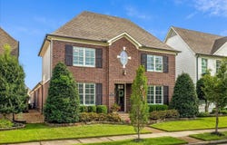 1020 OSTLERS Way, Collierville, TN 38017