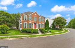 6413 MORVEN PARK LANE, GAINESVILLE, VA 20155