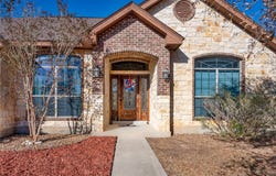 455 Rose Blossom LOOP, La Vernia, TX 78121