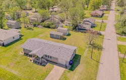 2009 Washington Avenue, Baxter Springs, KS 66713