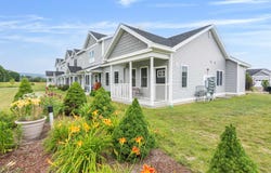 13 Clover Lane, Hinesburg, VT 05461