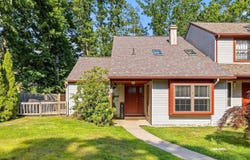 718 E Cooper Ferry, Smithville, NJ 08205