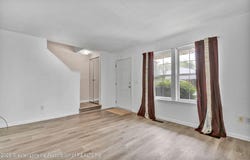 6310 Beechfield Drive, Lansing, MI 48911