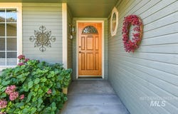 11805 W Hickory Dr, Boise, ID 83713