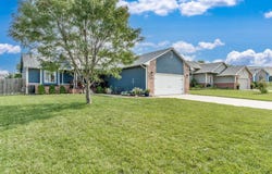 6558 N Upchurch Ct, Park City, KS 67219
