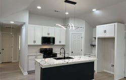 1320 E 3rd Avenue, Corsicana, TX 75110