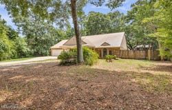 3516 N 5th Street, Ocean Springs, MS 39564