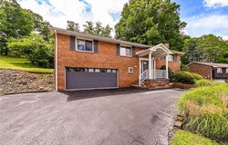 109 Westview Dr, Ligonier, PA 15658