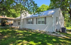 513 Broad Street, Warrensburg, MO 64093