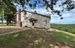 15800 Sand Point Terrace, Mountainburg, AR 72946