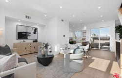 1248 S Bronson Ave, Los Angeles, CA 90019