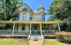 4689 Lakeview Acres Road, Valdese, NC 28690