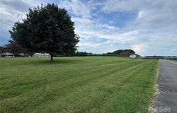 3416 Dreamy Lane unit: 2, Claremont, NC 28610