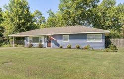 1410 Granvue Drive, Stuttgart, AR 72160