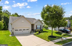 114 HEARTHSTONE DRIVE, BERLIN, NJ 08009