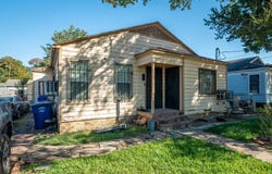 2017 Lea Crest Drive, Dallas, TX 75216