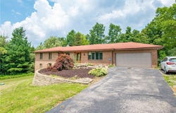 3925 Northampton Road, Cuyahoga Falls, OH 44223