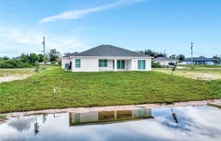2921 NE 1st Avenue, Cape Coral, FL 33909