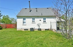 1479 Hamilton Street SW, Warren, OH 44485