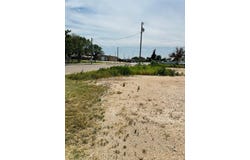 401 E 10th St, McCamey, TX 79752