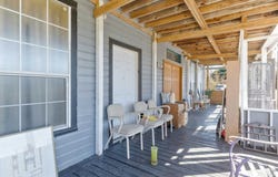 426 Front St, Century, FL 32535