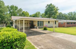 111 Dahlia St., Hot Springs, AR 71913
