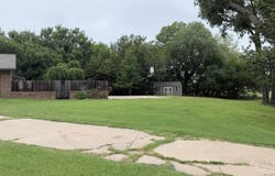 713 Bryan Dr, Enid, OK 73703