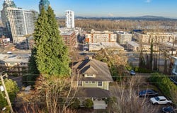 3906 S KELLY AVE, Portland, OR 97239