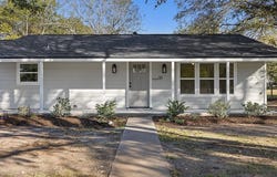 911 Eilers Street, Schulenburg, TX 78956