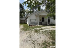 524 DEMPSEY Street, Creve Coeur, IL 61610