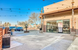 145 Sunset Road unit: E-400, El Paso, TX 79922