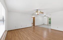 409 N 9th St, Alpine, TX 79830