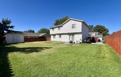 112 NE 11TH ST, Hermiston, OR 97838