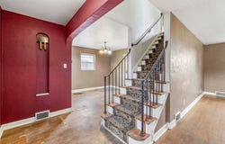 1000 Prospect Rd, Whitehall, PA 15227