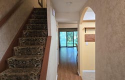 555 Russell Rd, Westfield, MA 01085