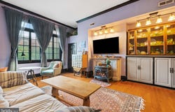 17 W CHASE STREET, BALTIMORE, MD 21201