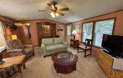 3605 W Burdickville Road, Maple City, MI 49664