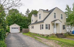 14 Gove Street, Manchester, NH 03102