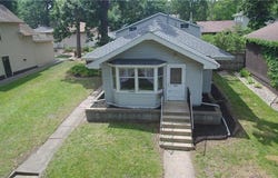 560 Hassan Street SE, Hutchinson, MN 55350