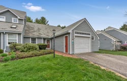 23 Winterberry Court, Cumberland, ME 04021