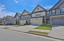 5516 Garens Way, Flowery Branch, GA 30542