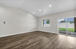429 E Hagerman Ave, Hagerman, ID 83332