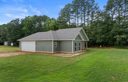4454 County Road 200, Corinth, MS 38834