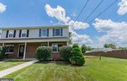 304 E 12TH AVENUE, RANSON, WV 25438