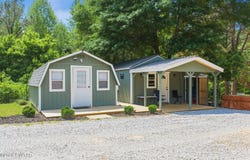 250 Cedar Trails Lane, Jacks Creek, TN 38347