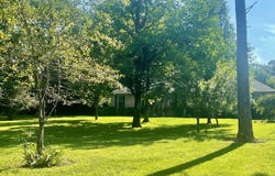312 Cedar Brook Dr, Mt Washington, KY 40047