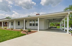 7739 McComis Drive, Catlettsburg, KY 41129